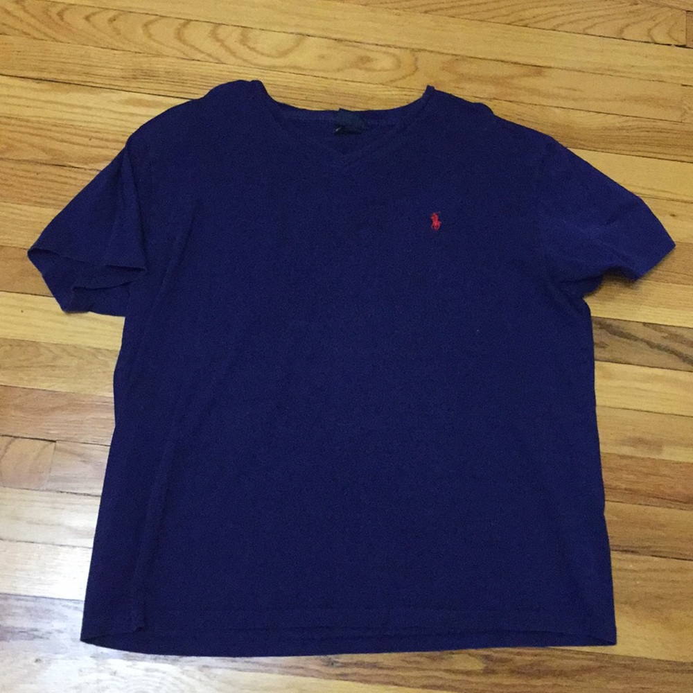 Men’s POLO vneck tee